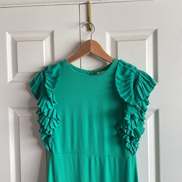 •Maje Green 👗 with Pleated sleeves - Picture 5 of 8